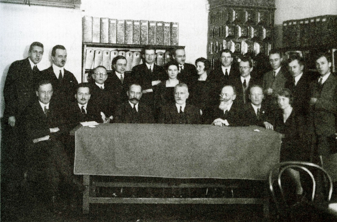 Zebranie naukowe w Zakadzie Zoologii UJ w roku 1928